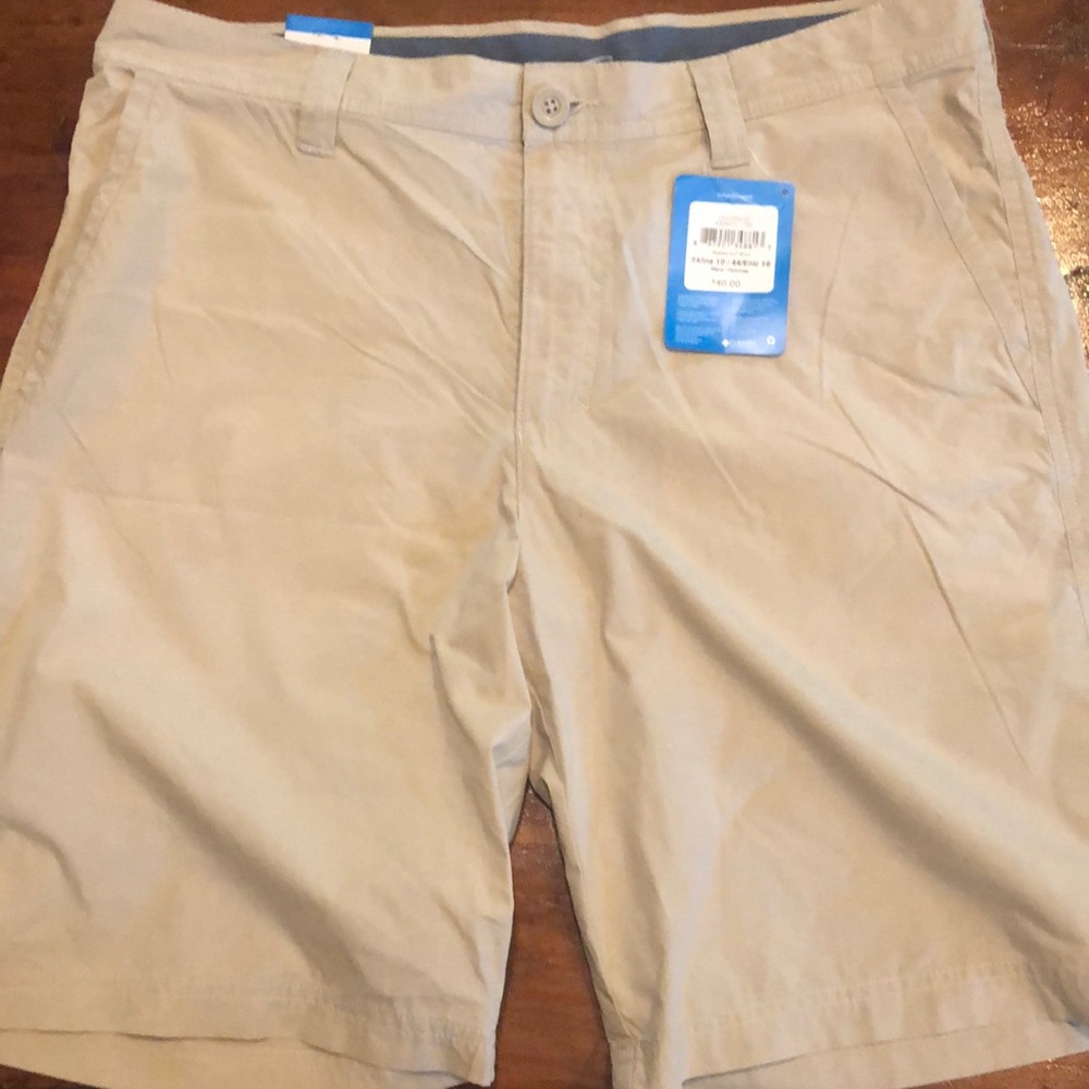 Columbia Men’s 34/44 modern classic shorts
